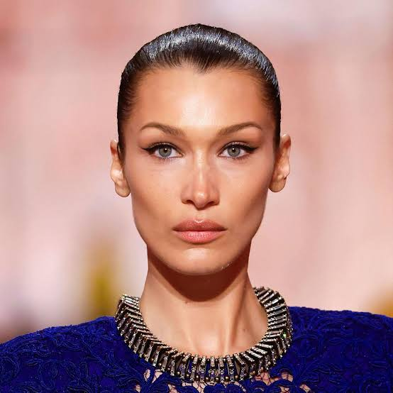Qual o peso atual de Bella Hadid? Atualizações e fatos recentes sobre a modelo